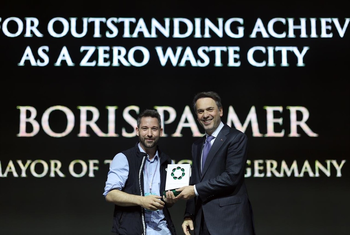 Enerji ve Tabii Kaynaklar Bakanı Alparslan Bayraktar, Sıfır Atık Vakfı tarafından Çevre...