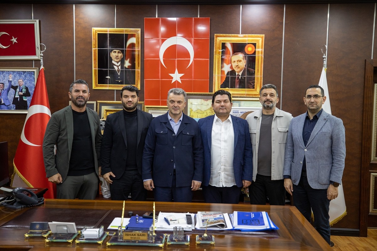 Sakaryalı iş insanları, ticari faaliyetlerin geliştirilmesi amacıyla Sakarya'nın Karasu ilçesi ile...