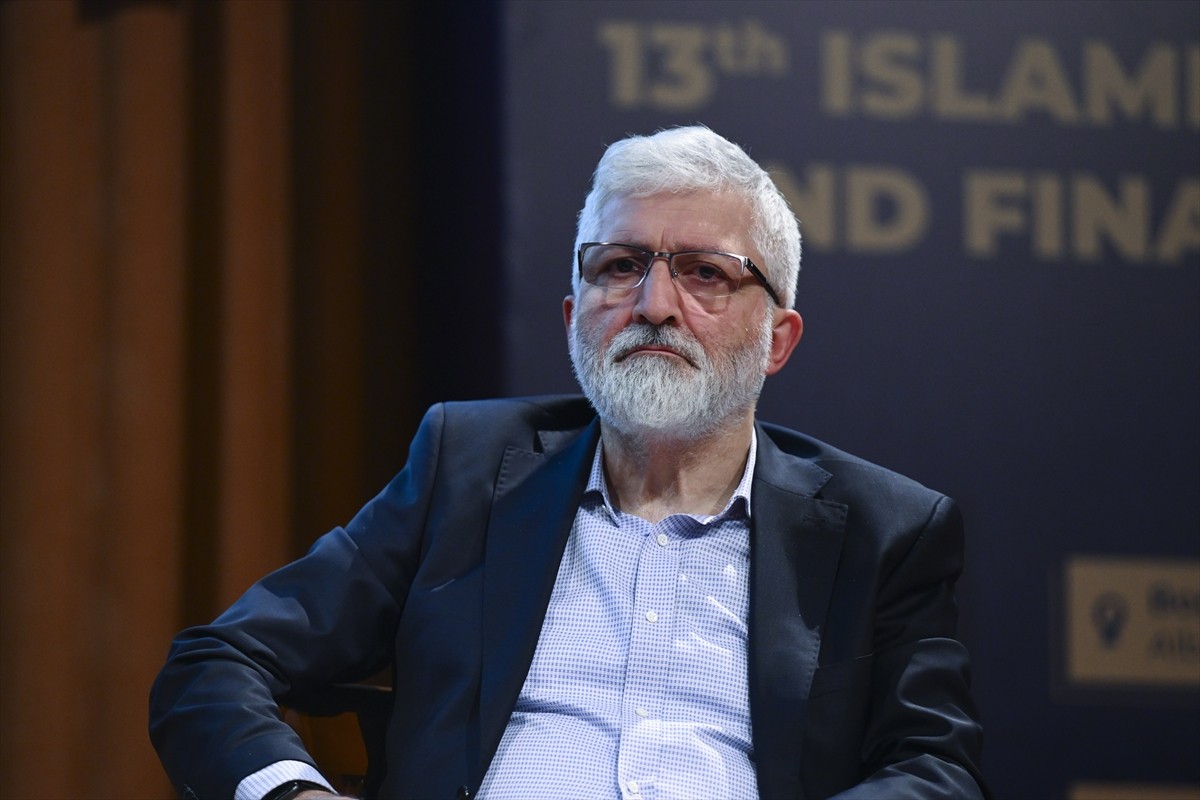 Anadolu Ajansının (AA) Global İletişim Ortağı olduğu, İLKE Vakfı bünyesinde faaliyet gösteren...