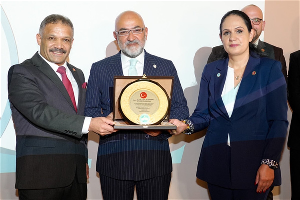 Avrupa Kayserili İşverenler Birliği (AKİB), Avrupa’daki Kayserili iş insanlarını yatırım ve iş...