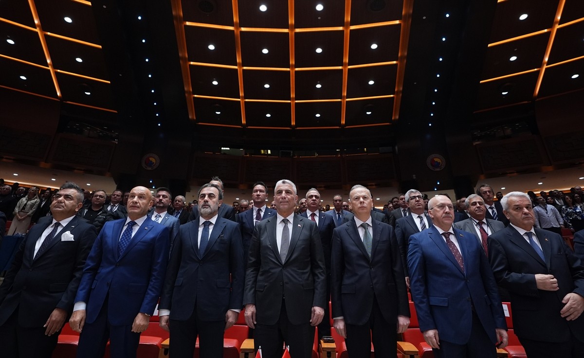 Ticaret Bakanlığı öncülüğünde, Türkiye Odalar ve Borsalar Birliği (TOBB), Türkiye İhracatçılar...