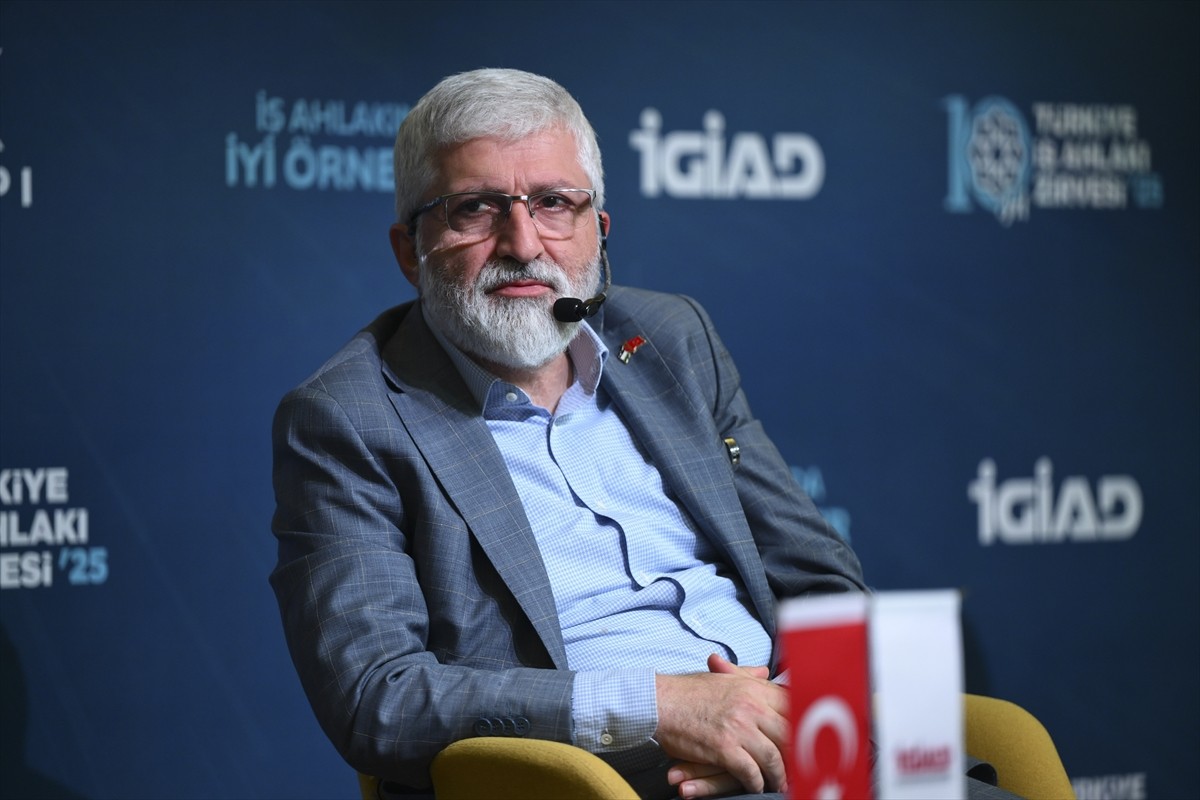 Türkiye İktisadi Girişim ve İş Ahlakı Derneği (İGİAD) tarafından bu yıl 10'uncusu düzenlenen...