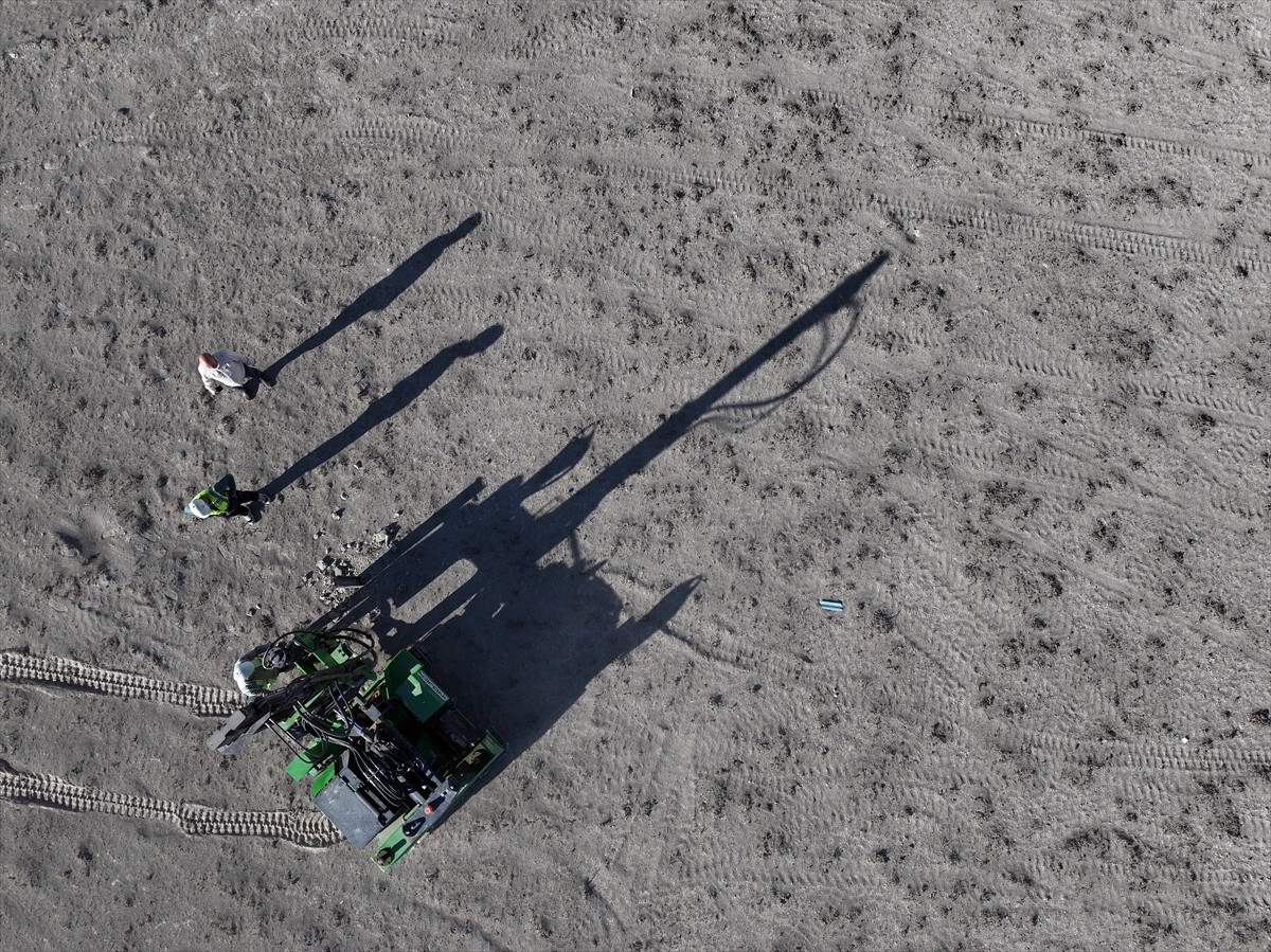 Avrupa'nın en büyük, dünyanın sayılı büyüklükteki güneş enerjisi santrallerinden biri olan Kalyon...