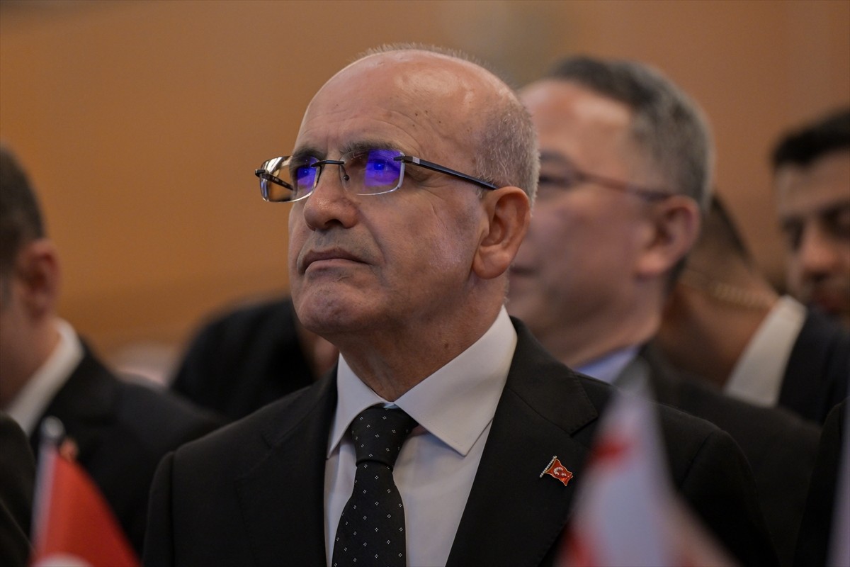 Hazine ve Maliye Bakanı Mehmet Şimşek, Kuzey Kıbrıs Türk Cumhuriyeti'nin (KKTC) kuruluşunun 42....