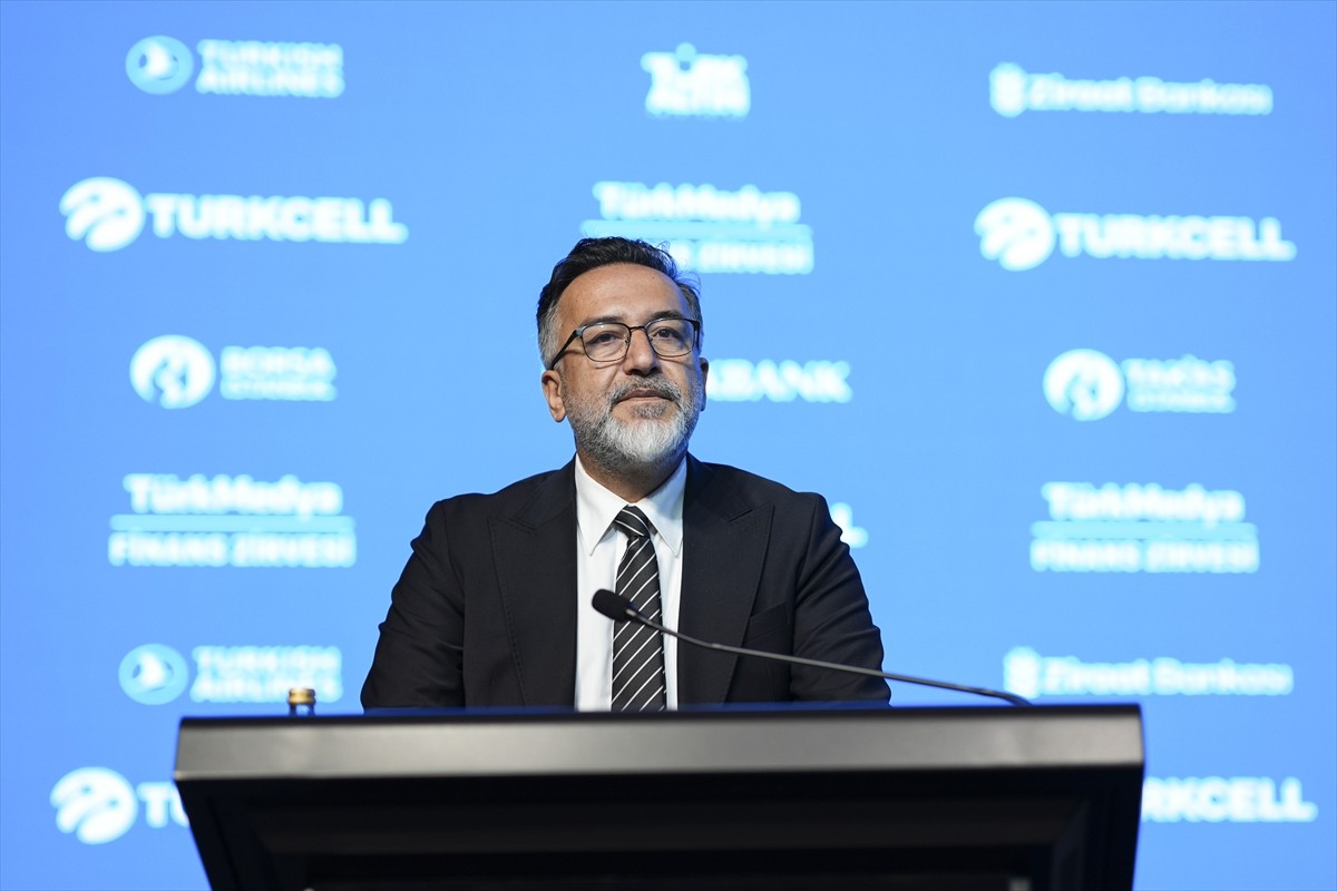 Halkbank Genel Müdürü Osman Arslan, İstanbul Finans Merkezi Halkbank Kuleleri Konferans Salonu'nda...