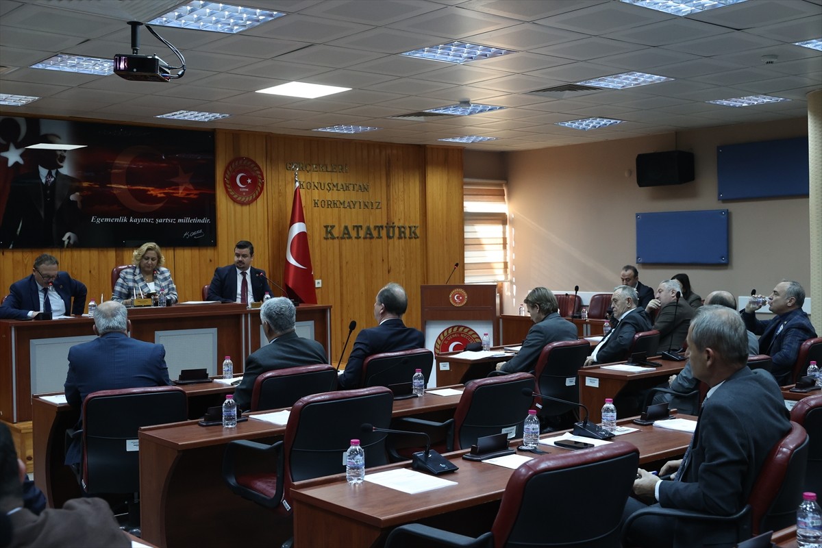 Trakya Kalkınma Ajansı (TRAKYAKA) Genel Sekreteri Mahmut Şahin (fotoğrafta), İl Genel Meclisinin...