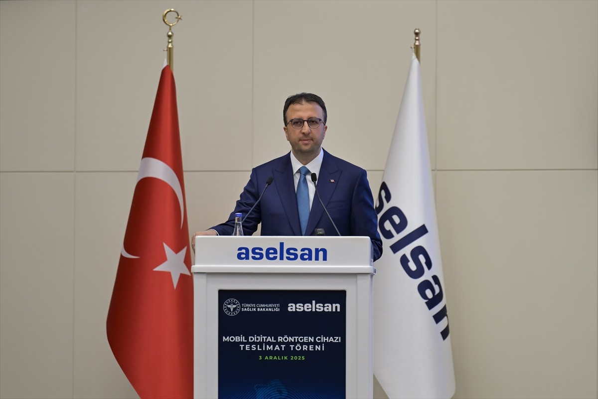 ASELSAN tarafından geliştirilen yerli üretim HealthView ADR-100M için Mobil Dijital Röntgen Cihazı...