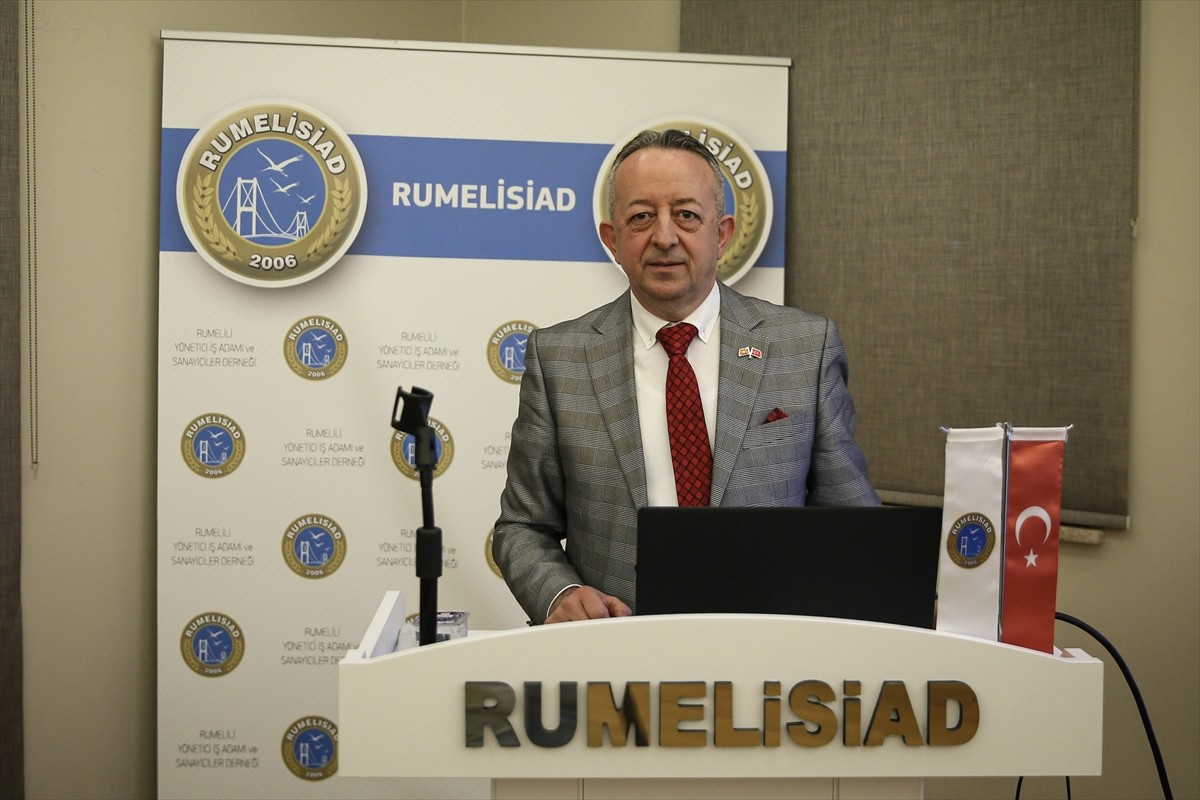 Bursa'da Rumelili Yönetici İşadamları ve Sanayiciler Derneğinin (RUMELİSİAD) ev sahipliğinde...