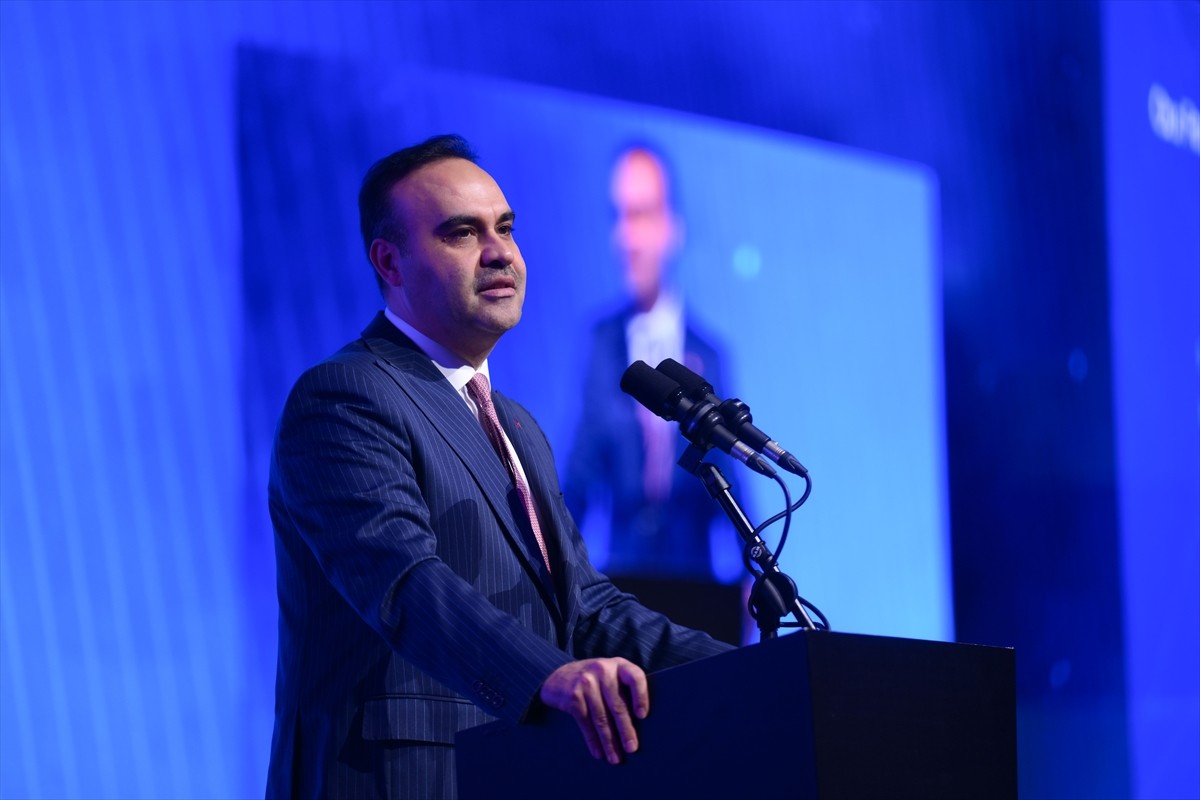  Sanayi ve Teknoloji Bakanı Mehmet Fatih Kacır, Anadolu Ajansının (AA) global iletişim ortağı...