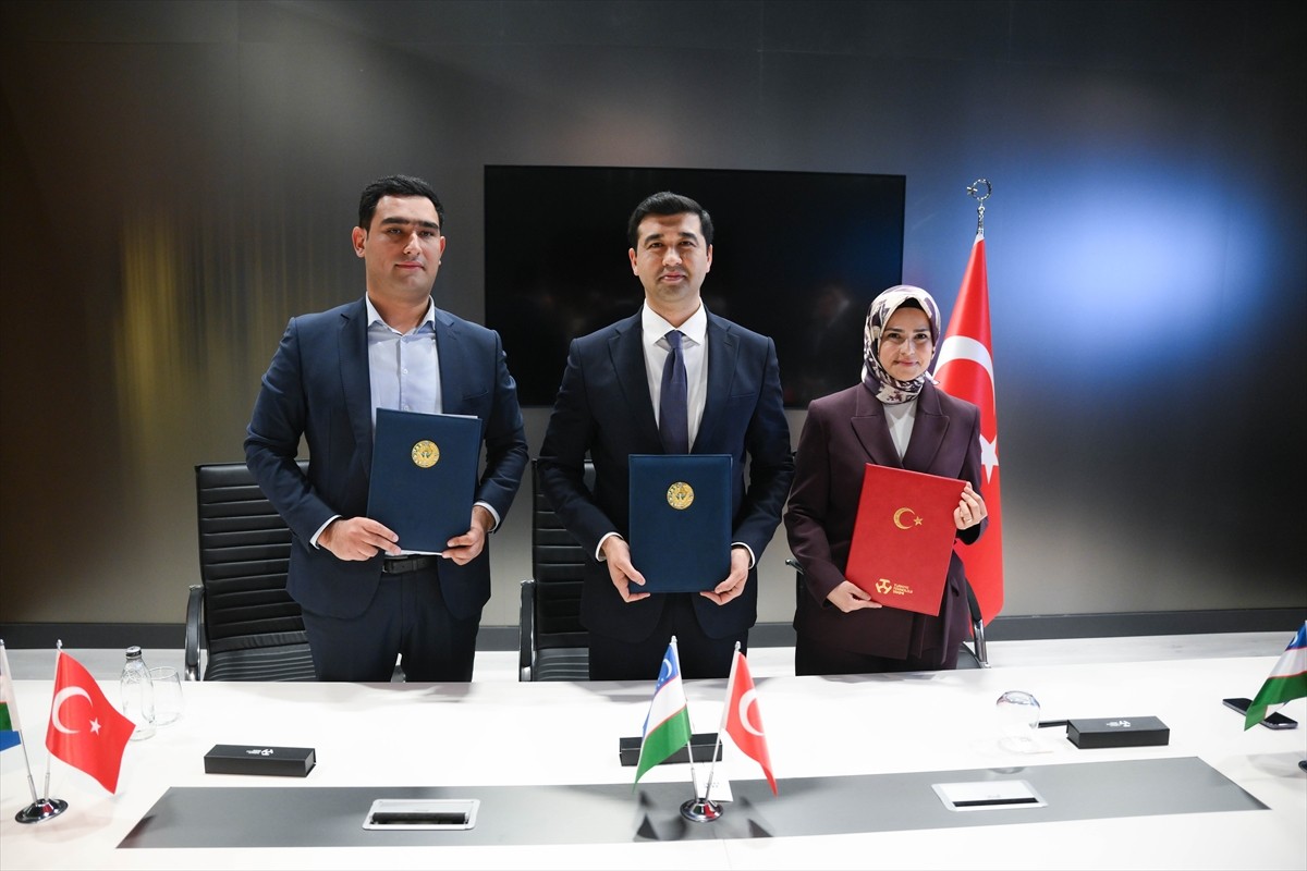 Anadolu Ajansının (AA) global iletişim ortağı olduğu, Türkiye Teknoloji Takımı Vakfı (T3 Vakfı)...