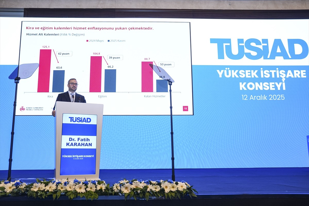 Türkiye Cumhuriyet Merkez Bankası (TCMB) Başkanı Fatih Karahan, JW Marriott Otel'de düzenlenen...