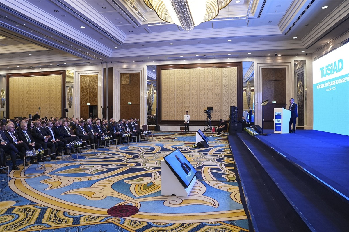 Türk Sanayicileri ve İş İnsanları Derneği (TÜSİAD) Yüksek İstişare Konseyi (YİK) toplantısı JW...