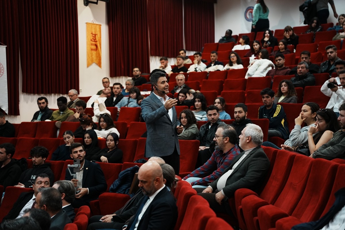 Ulaştırma ve Altyapı Bakan Yardımcısı Osman Boyraz, Ulaşım Festivali (UFEST) etkinliği kapsamında...