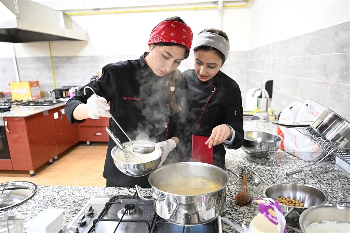 Gaziantep İslam Bilim ve Teknoloji Üniversitesi (GİBTÜ) Gastronomi ve Mutfak Sanatları Bölümü...