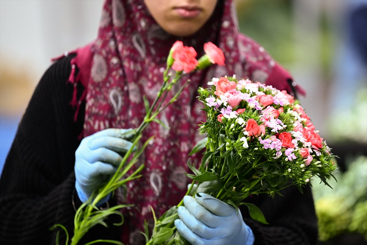Süs Bitkileri ve Mamulleri İhracatçıları Birliği tarafından, ihracatı artırmak için Körfez...