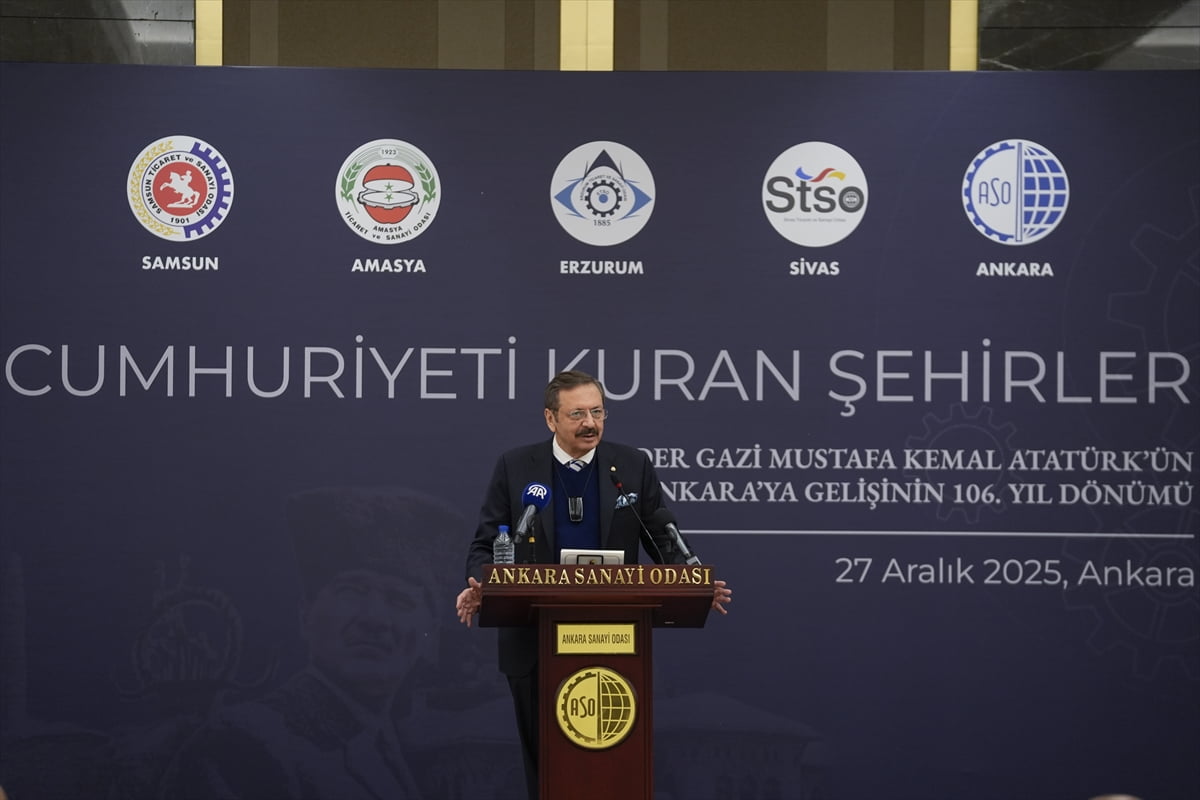 Türkiye Odalar ve Borsalar Birliği (TOBB) Başkanı Rifat Hisarcıklıoğlu, Ankara Sanayi Odası (ASO)...