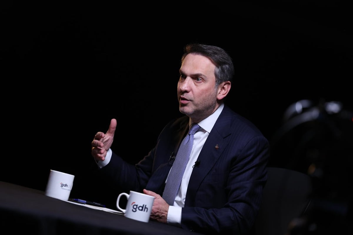 Enerji ve Tabii Kaynaklar Bakanı Alparslan Bayraktar, gdh TV'de yayınlanan Sağır Oda programında...