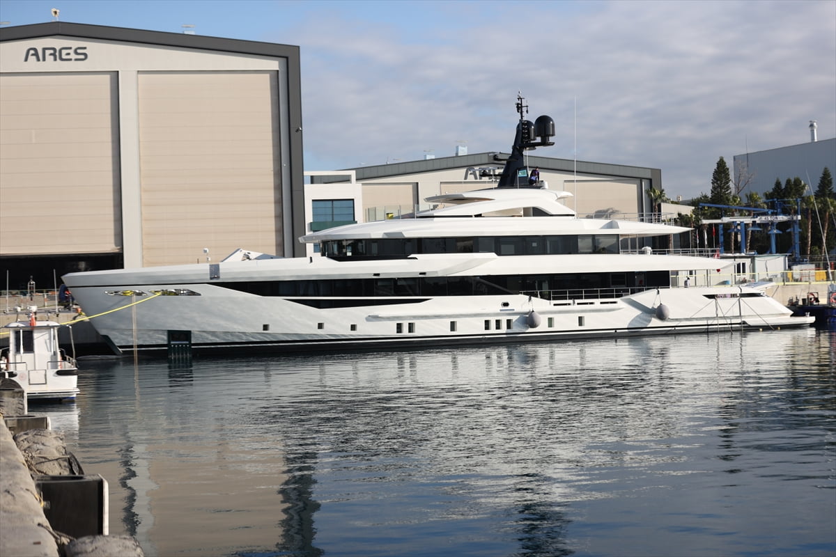 İtalya'dan İngiltere'ye, ABD'den Rusya ve Birleşik Arap Emirlikleri'ne kadar dünyanın birçok...