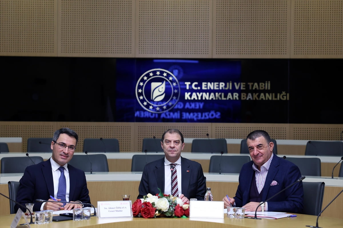 Enerji ve Tabii Kaynaklar Bakanlığı tarafından düzenlenen Yenilenebilir Enerji Kaynak Alanları...