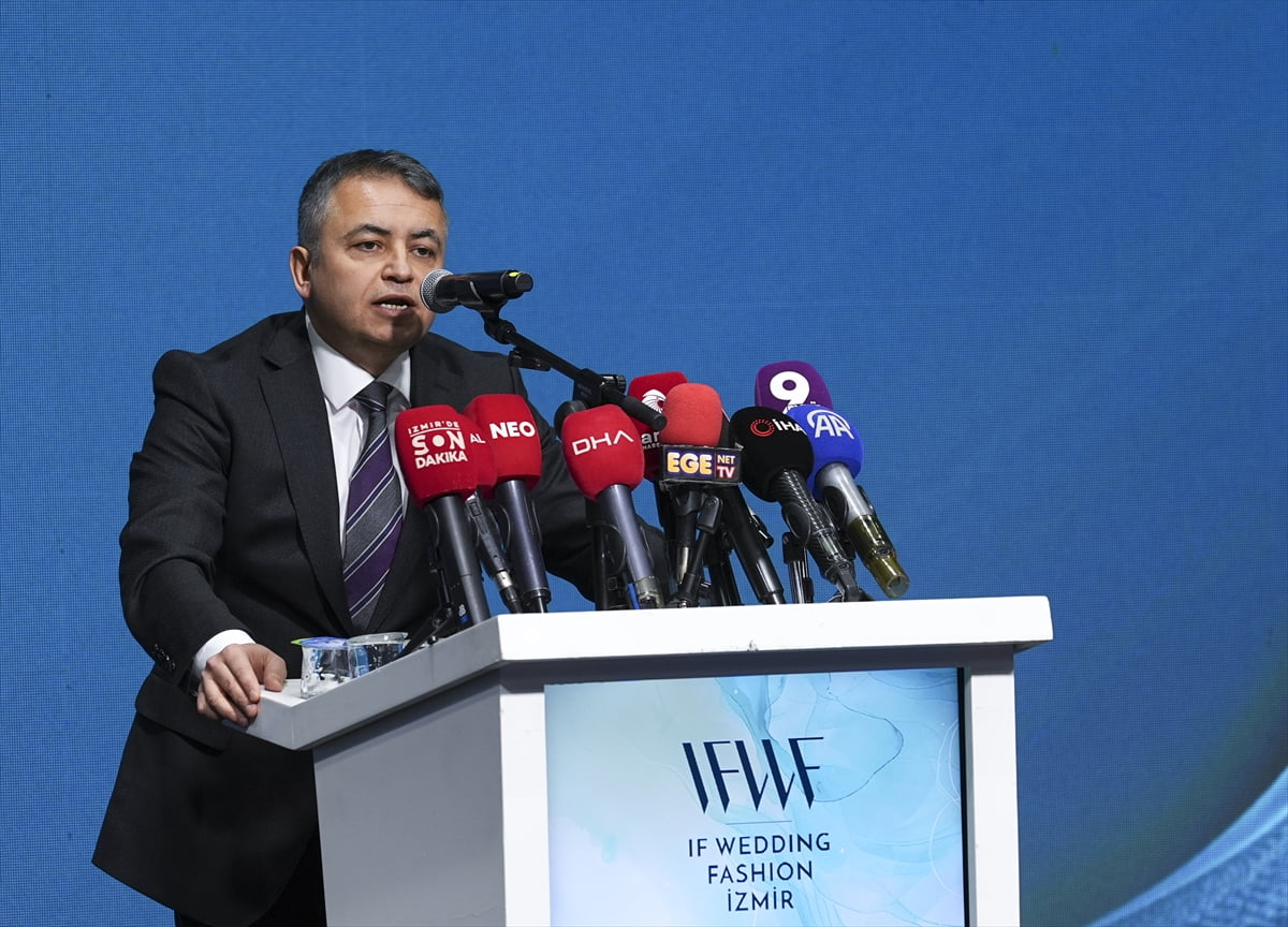Avrupa'nın alanında en büyük moda fuarlarından biri olarak gösterilen IF Wedding Fashion...