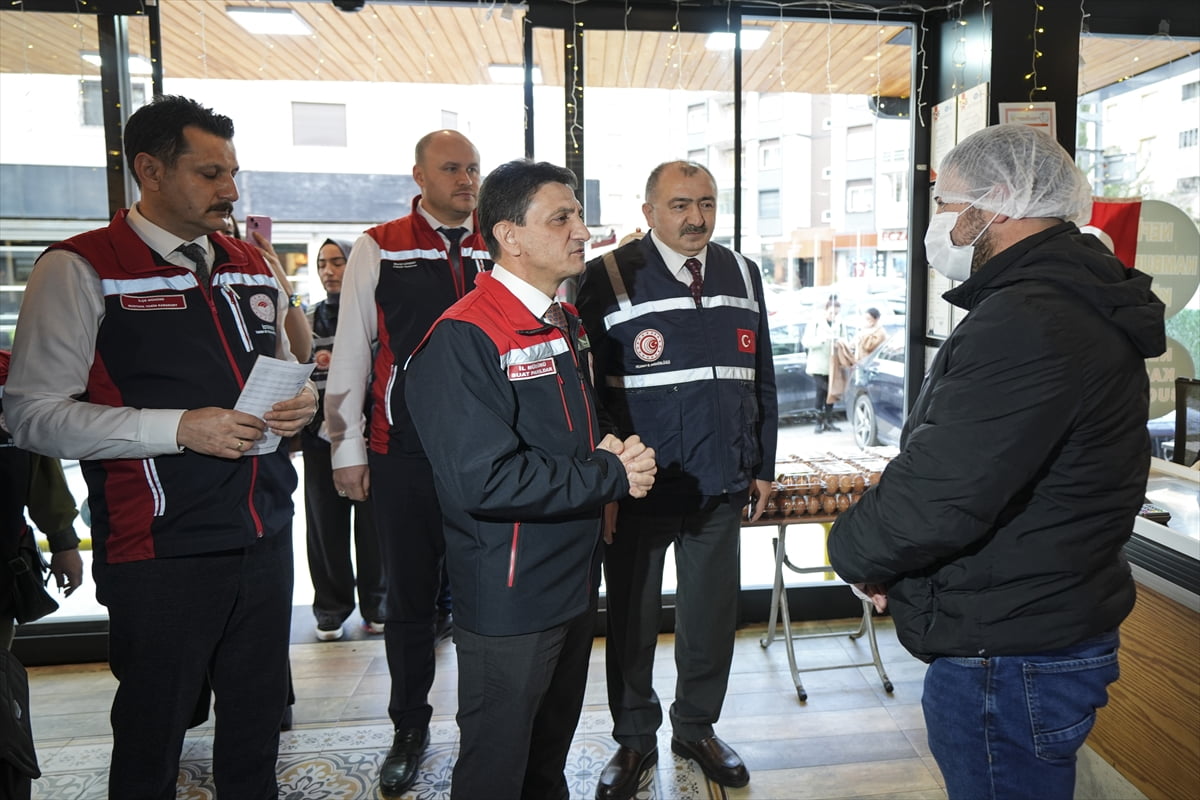 İstanbul İl Tarım ve Orman Müdürlüğü ekipleri ile İstanbul Ticaret İl Müdürlüğü ekipleri, ramazan...