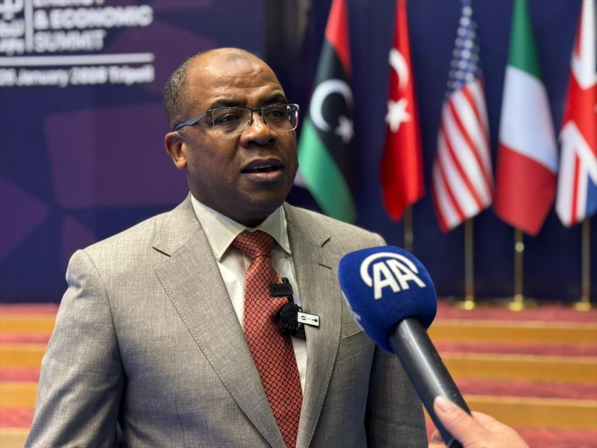 Libya Petrol ve Gaz Bakanı Halife Abdussadık (fotoğrafta), petrol ve doğal gaz sahalarına yönelik...