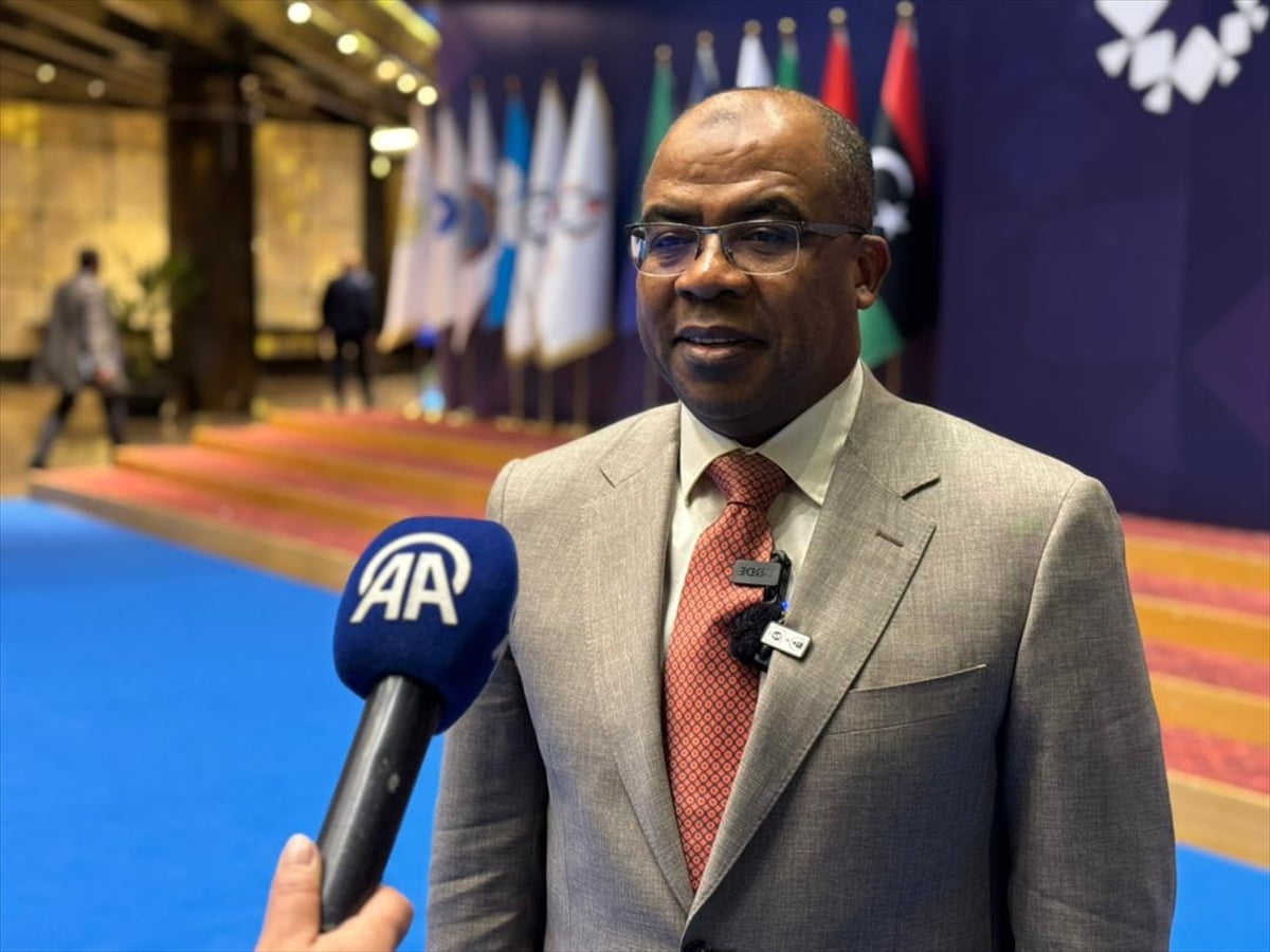 Libya Petrol ve Gaz Bakanı Halife Abdussadık (fotoğrafta), petrol ve doğal gaz sahalarına yönelik...