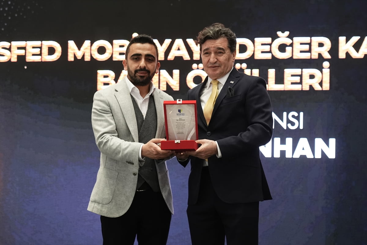 Mobilya Dernekleri Federasyonu (MOSFED) tarafından düzenlenen ve alanında dünyanın en prestijli üç...