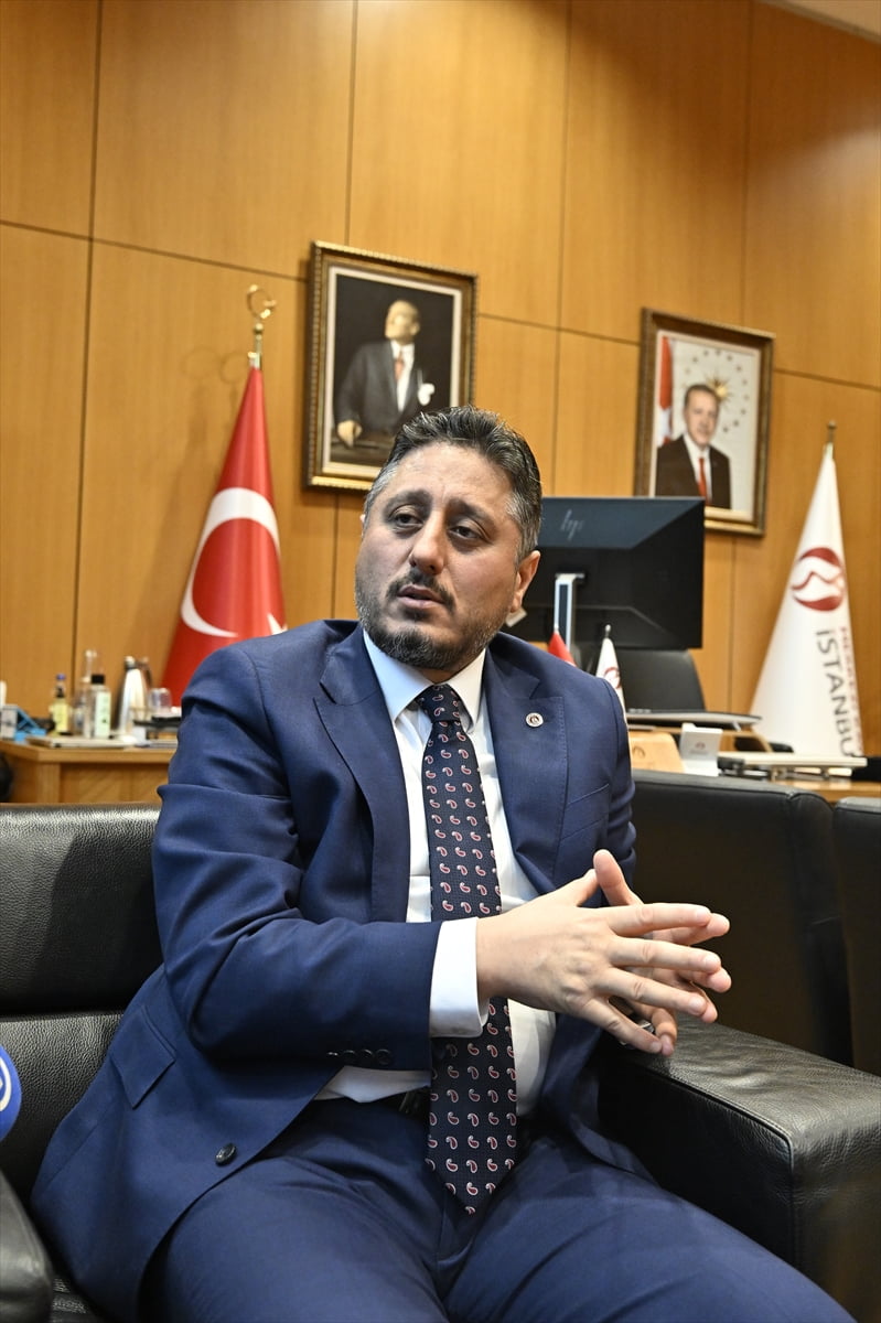 Merkezi Kayıt Kuruluşu (MKK) Genel Müdürü ve Yönetim Kurulu Üyesi Ekrem Arıkan, AA muhabirine...