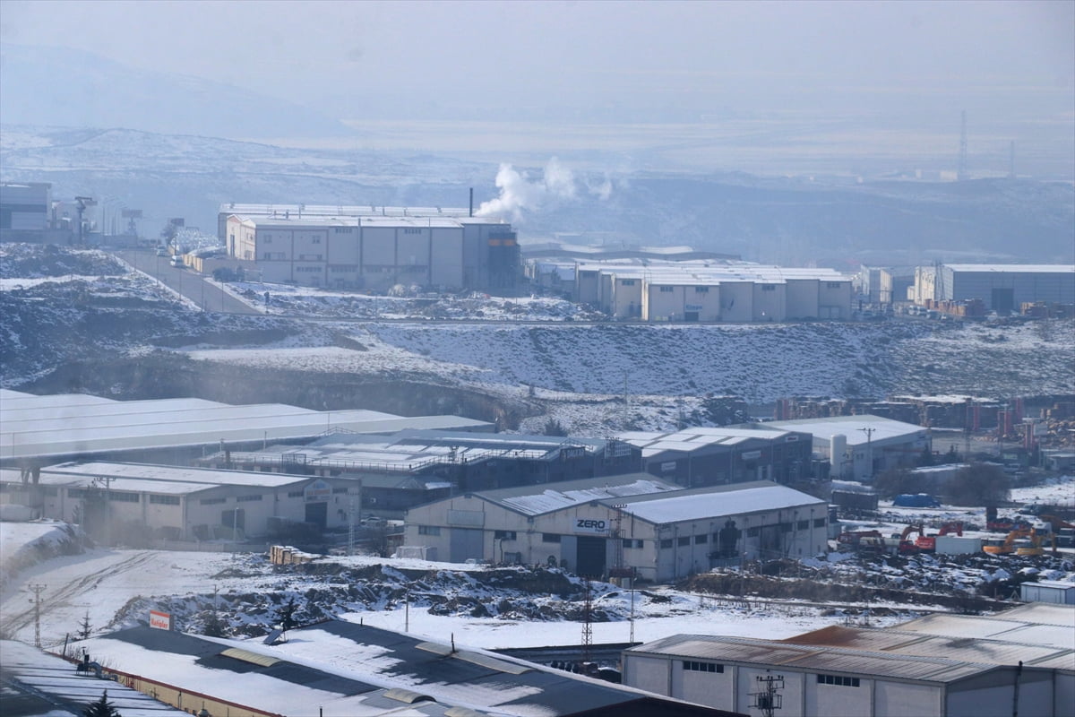Orta Anadolu Kalkınma Ajansı (ORAN) Genel Sekreteri Yunus Emre Şeker, yeşil dönüşüm için...