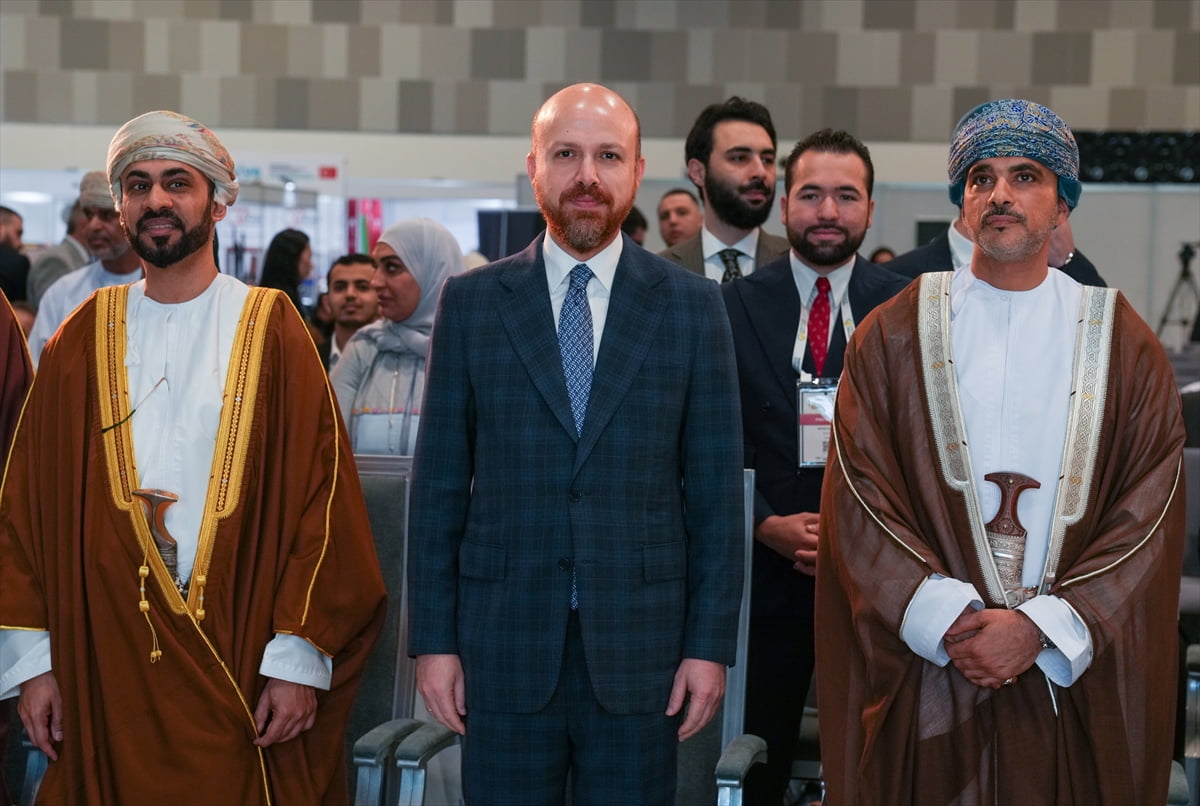 Türkiye ile Umman arasındaki ekonomik ve ticari ilişkileri daha ileri bir noktaya taşımayı...