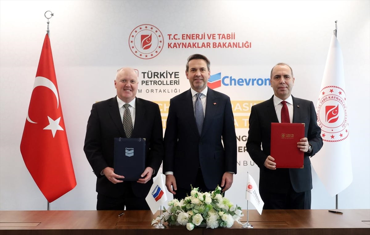 Türkiye Petrolleri Anonim Ortaklığı (TPAO) ile ABD'li enerji devi Chevron, potansiyel petrol ve...