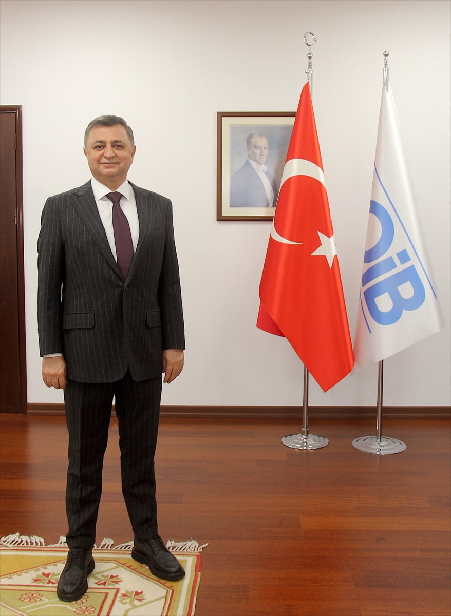 Uludağ Otomotiv Endüstrisi İhracatçıları Birliği (OİB) Yönetim Kurulu Başkanı Baran Çelik; AA...