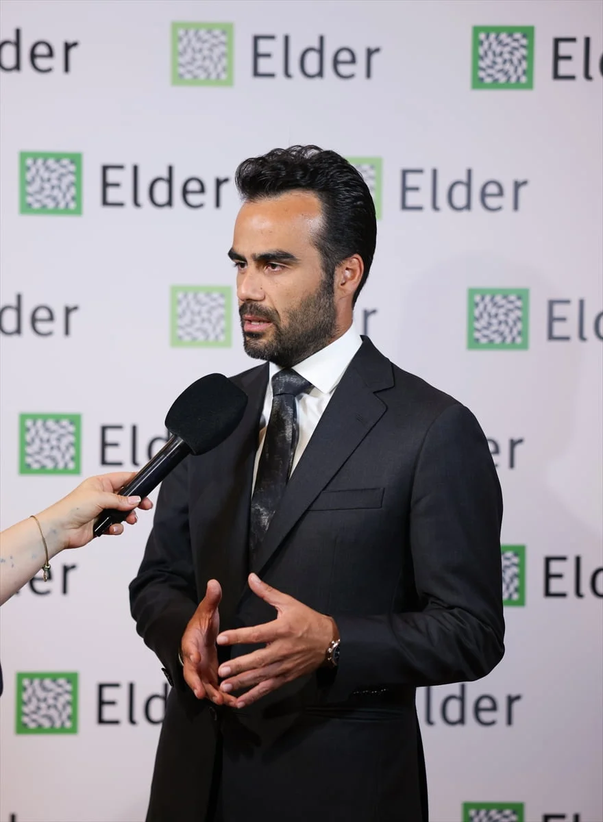 Elektrik Dağıtım Hizmetleri Derneği (Elder) Yönetim Kurulu Başkanı Barış Erdeniz, İstanbul'da...