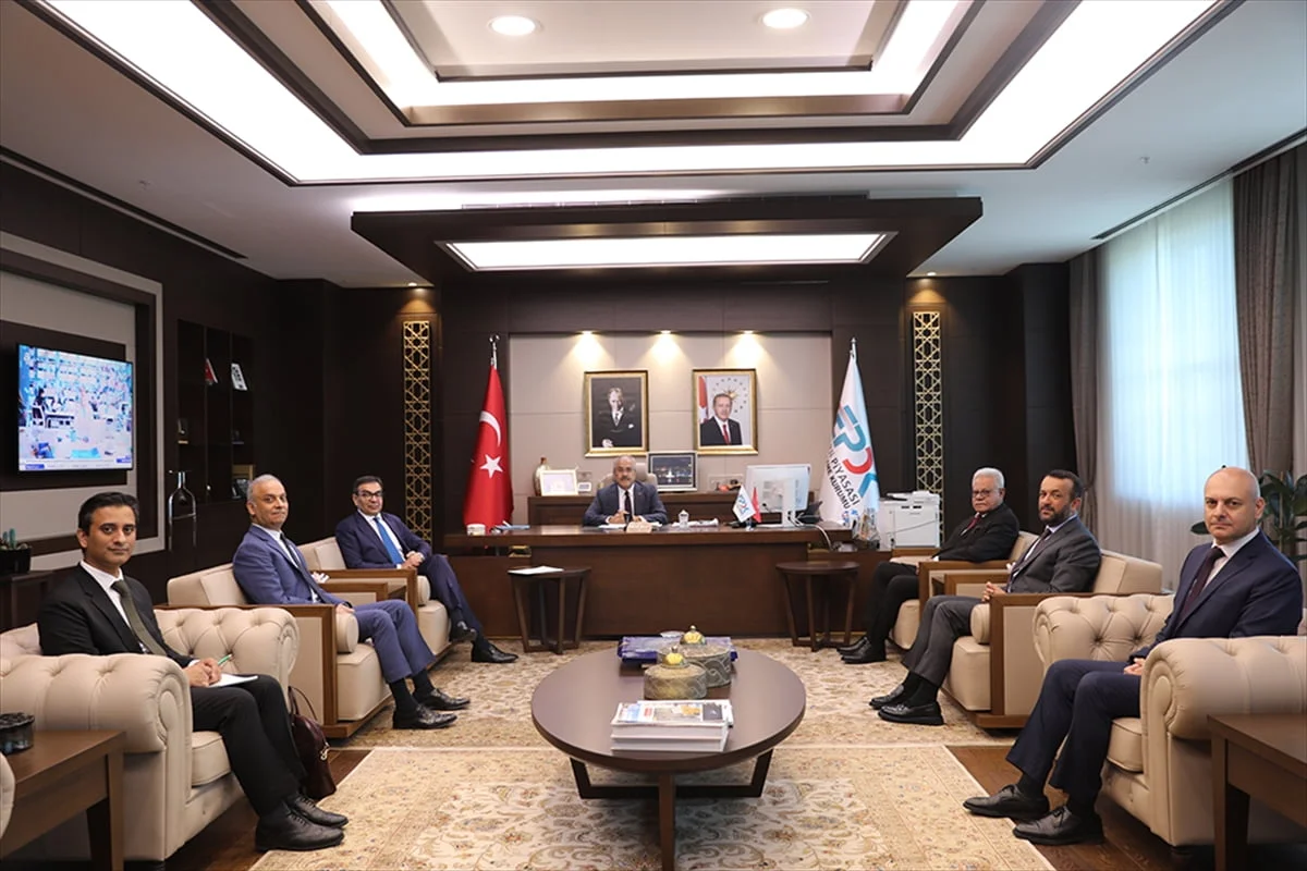 Pakistan'ın elektrik dağıtım sektöründe yürüttüğü reform ve özelleştirme çalışmalarına destek...