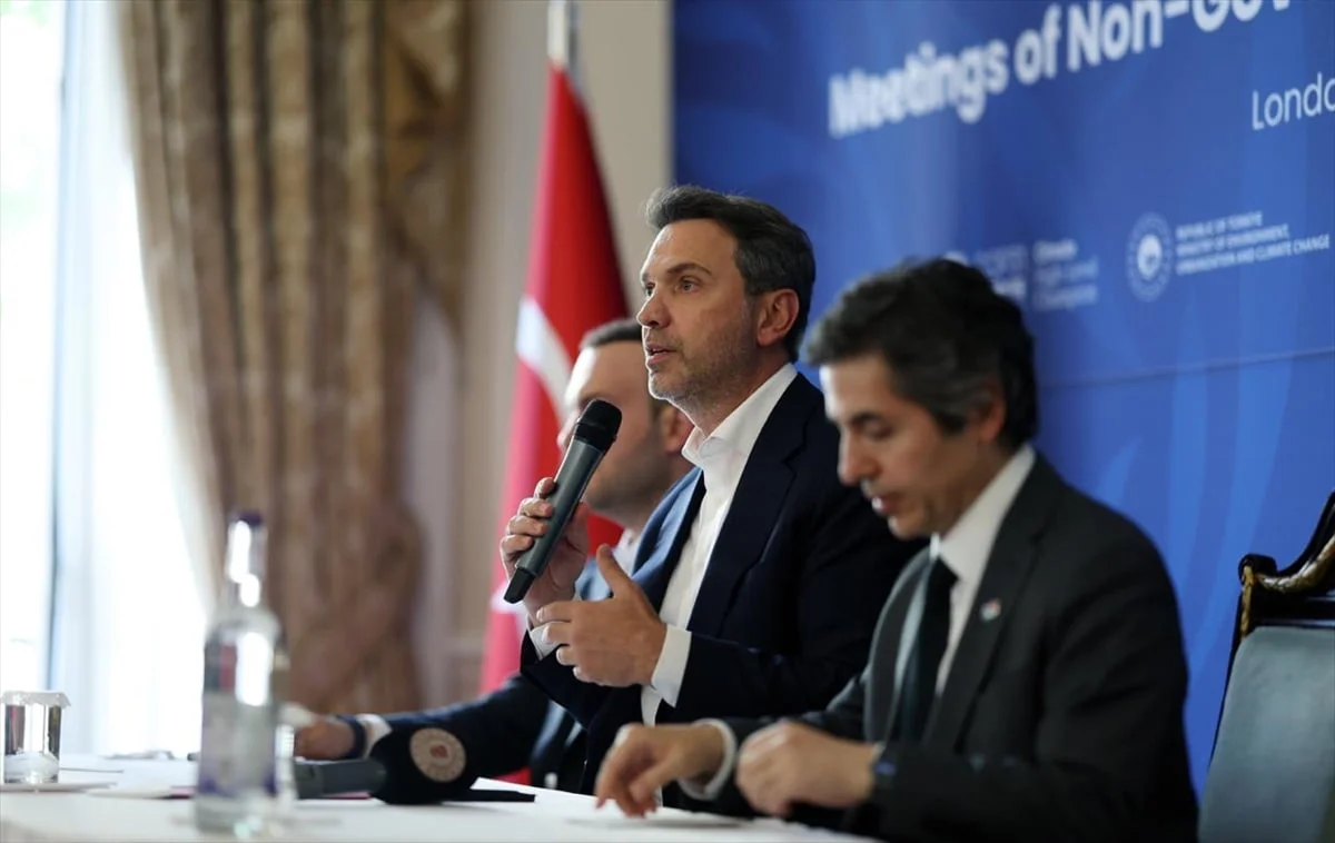 Enerji ve Tabii Kaynaklar Bakanı Alparslan Bayraktar, Londra İklim Eylemi Haftası kapsamındaki...
