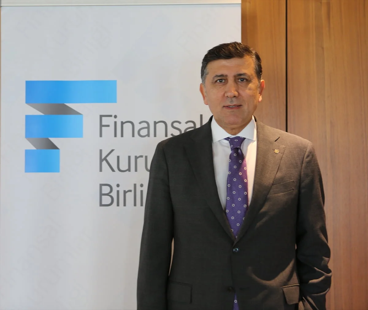 Finansal Kurumlar Birliğinin (FKB) genel sekreterlik görevine Selahattin Süleymanoğlu atandı.